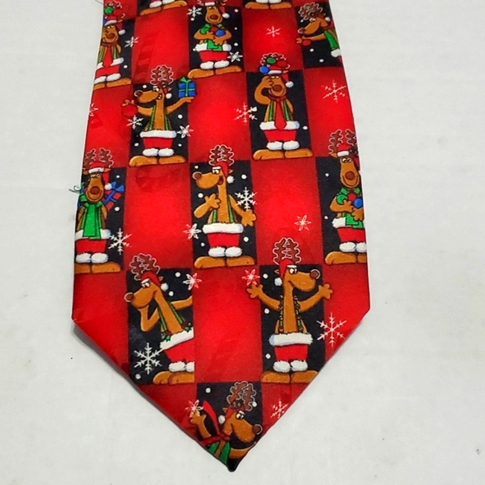 Hallmark Vintage Funny Santa Reindeers Christmas Red Tie